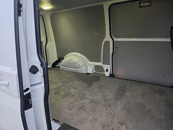 Volkswagen Transporter 5 of 8