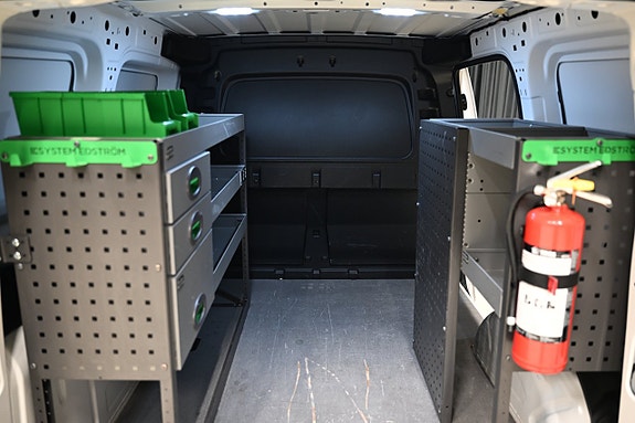 Volkswagen Caddy 9 of 30