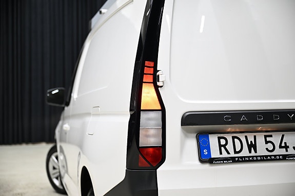 Volkswagen Caddy 18 of 30