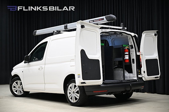 Volkswagen Caddy 8 of 30