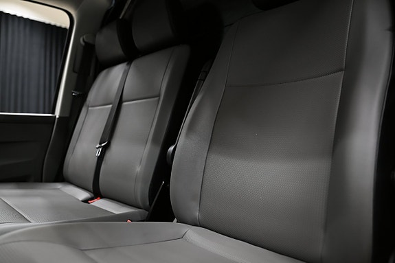 Volkswagen Transporter 20 of 28