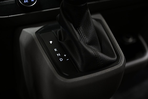Volkswagen Transporter 22 of 28