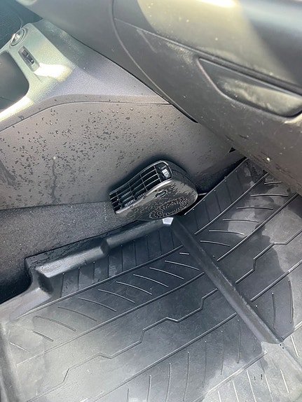 Renault Captur 2 of 11