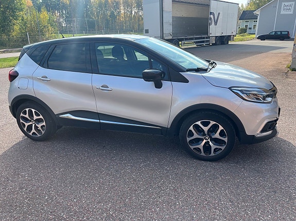Renault Captur 8 of 11