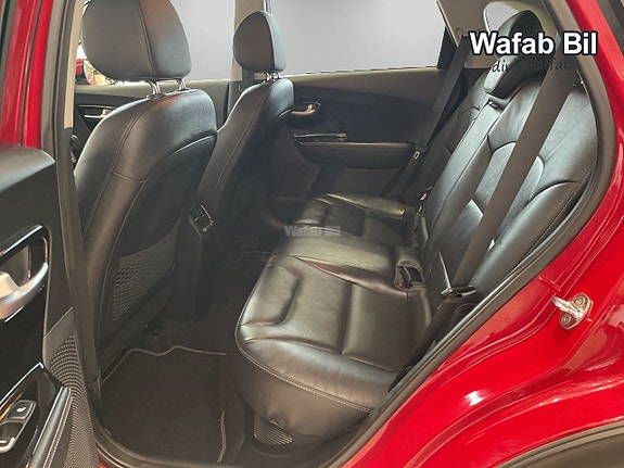 Kia Niro 9 of 14