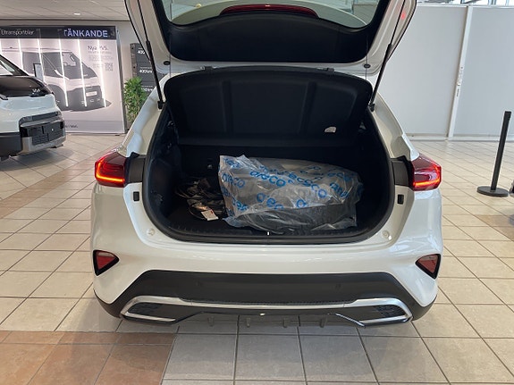 Kia XCeed 14 of 14