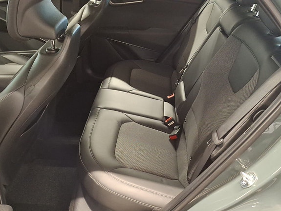 Kia Niro 9 of 14