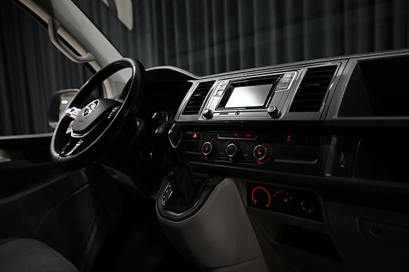 Volkswagen Transporter 29 of 30