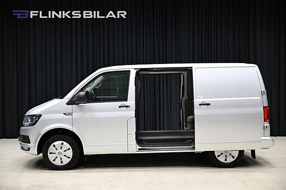 Volkswagen Transporter 8 of 30