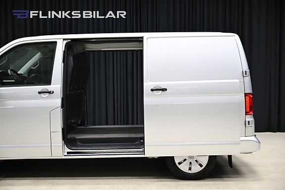 Volkswagen Transporter 9 of 30