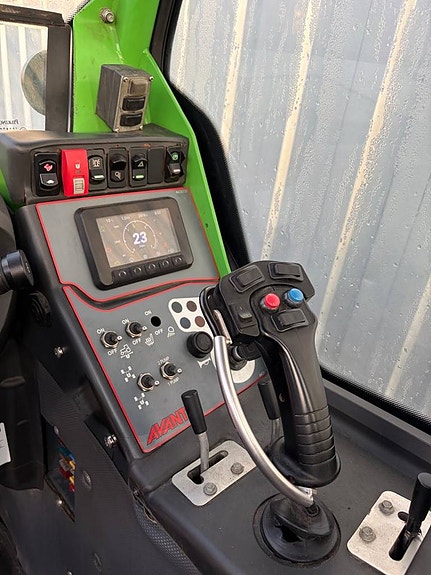 Avant 860i / Vikplog / AC / BSS / 30 km/t 7 of 7