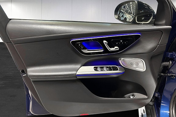 Mercedes-Benz GLC300 d 13 of 24