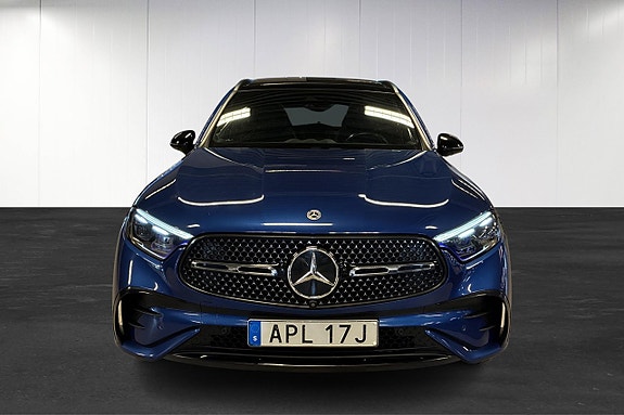 Mercedes-Benz GLC300 d 5 of 24