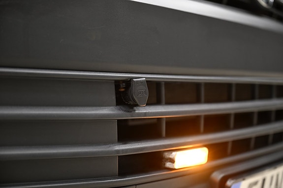 Volkswagen Caravelle 15 of 30