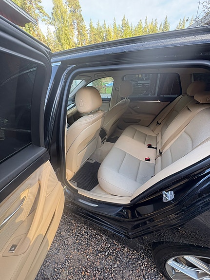 BMW 520d 11 of 14
