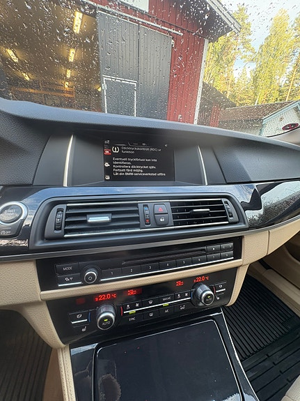 BMW 520d 13 of 14