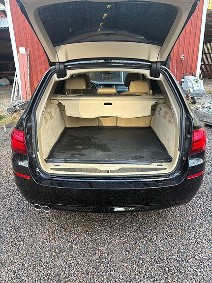 BMW 520d 12 of 14