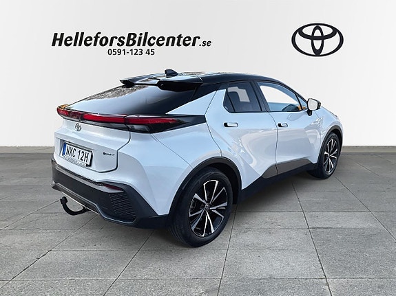Toyota C-HR 18 of 25