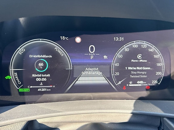 Toyota C-HR 14 of 25