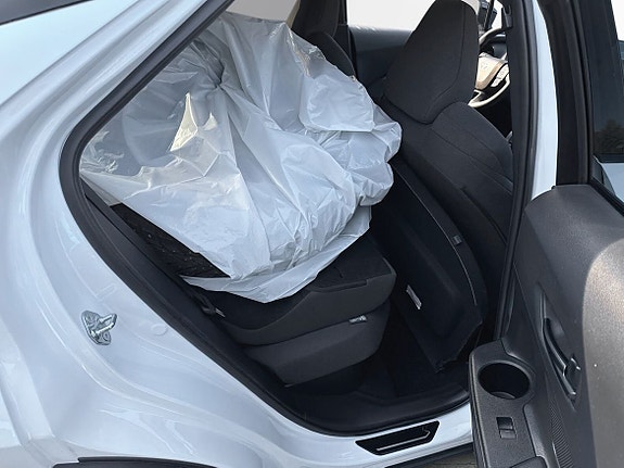 Toyota C-HR 7 of 25