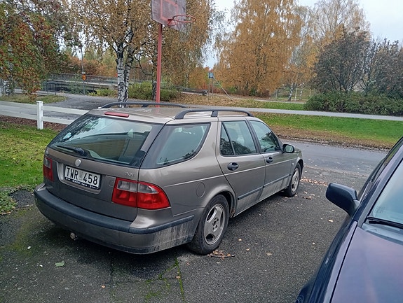 Saab 9-5 2 of 6