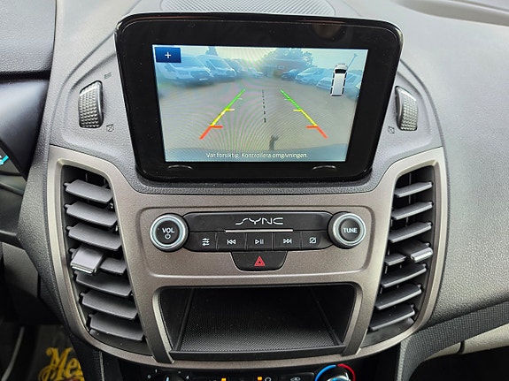Ford Transit Connect 17 of 18