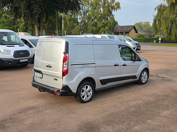 Ford Transit Connect 5 of 18