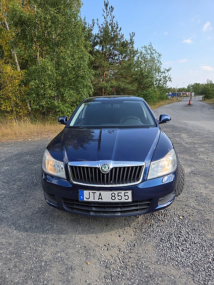 Skoda Octavia 3 of 4