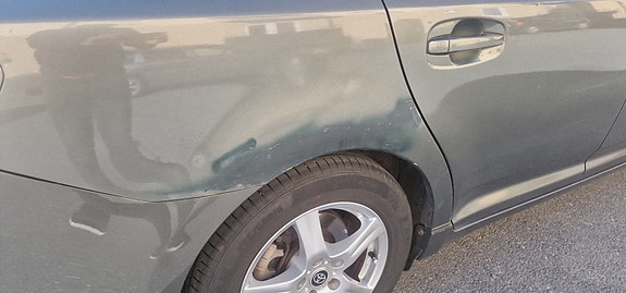 Toyota Avensis 9 of 9