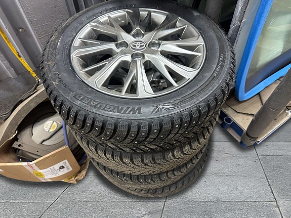 Toyota Yaris 16 of 20