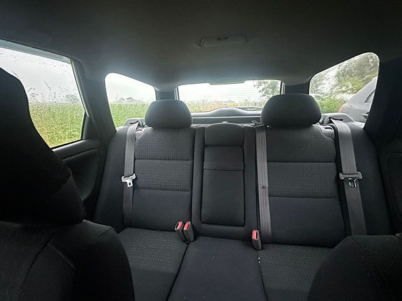 Volvo V40 7 of 7