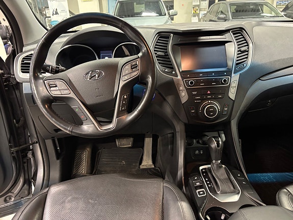 Hyundai Santa Fe 7 of 7
