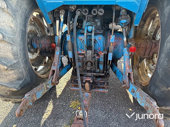 Traktor Ford 5600 DP med tippvagn 27 of 30