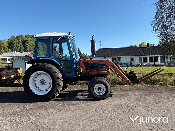 Traktor Ford 5600 DP med tippvagn 5 of 30