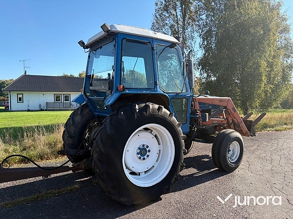 Traktor Ford 5600 DP med tippvagn 4 of 30