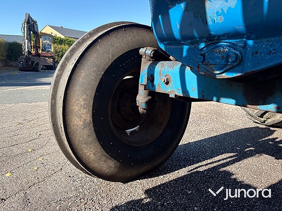 Traktor Ford 5600 DP med tippvagn 15 of 30