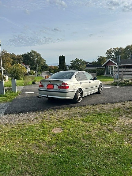 BMW 316i 4 of 7