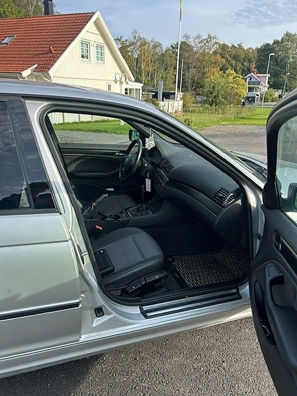 BMW 316i 6 of 7