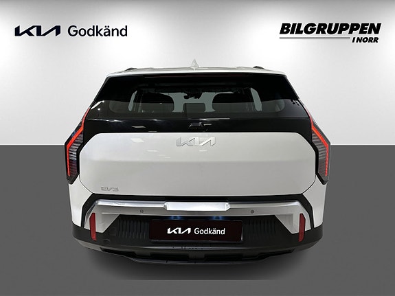 Kia EV3 5 of 17