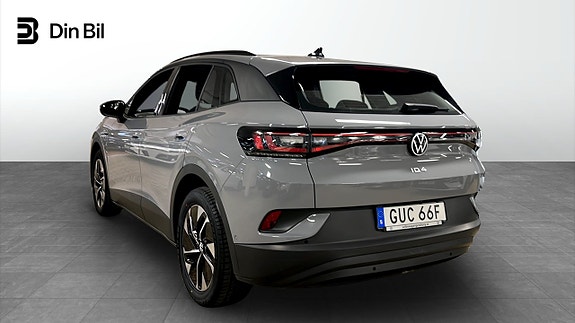 Volkswagen ID.4 3 of 13