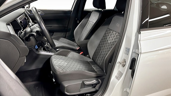 Volkswagen Taigo 8 of 12
