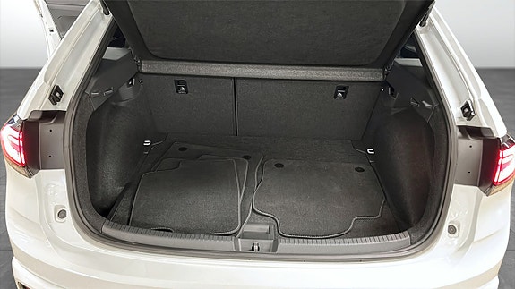 Volkswagen Taigo 12 of 12