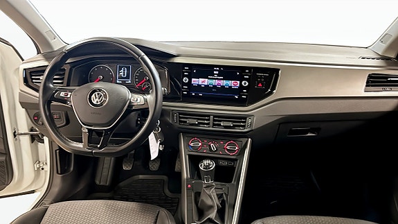 Volkswagen Polo 10 of 12