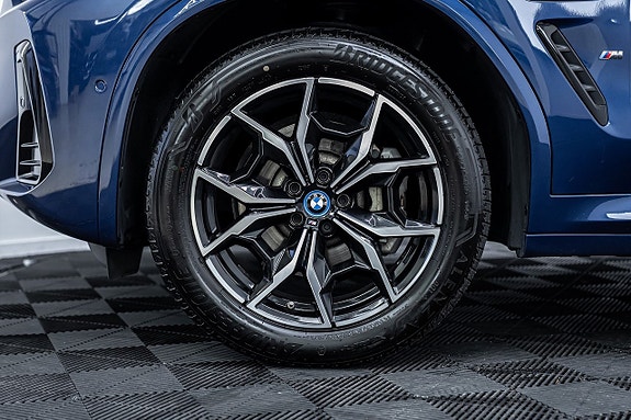 BMW X3 4 of 27