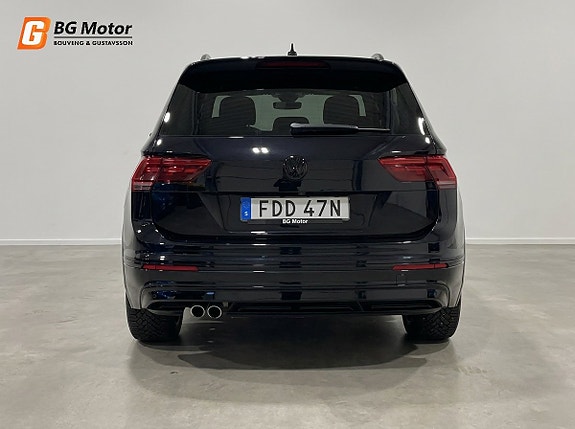 Volkswagen Tiguan 5 of 23