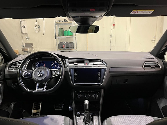 Volkswagen Tiguan 14 of 23