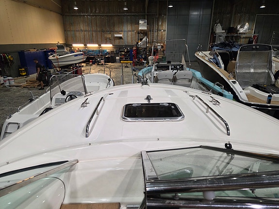 Jeanneau Runabout 755 8 of 10