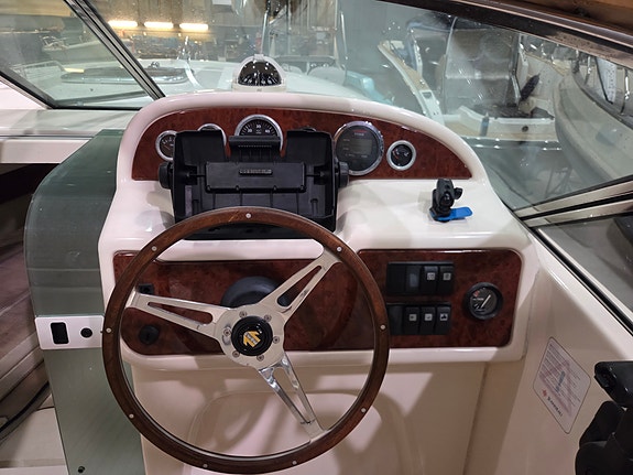 Jeanneau Runabout 755 7 of 10