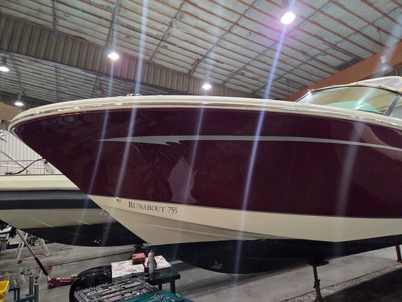 Jeanneau Runabout 755 2 of 10