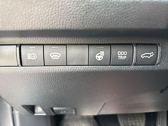 Toyota RAV4 22 of 25